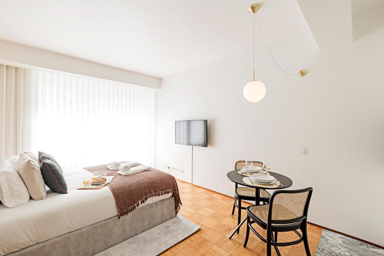 Ceuta Studio Apartments By Lovelystay Порто Екстериор снимка