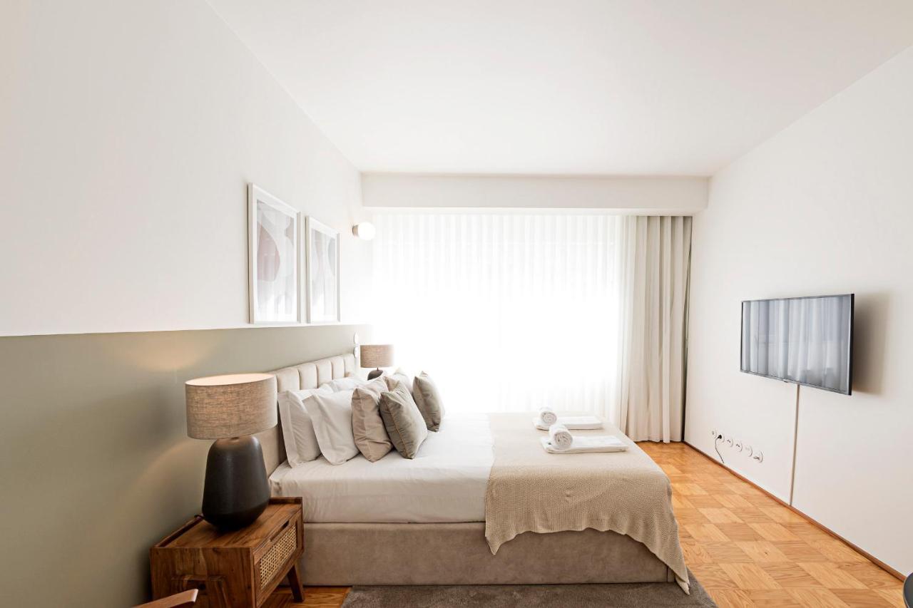 Ceuta Studio Apartments By Lovelystay Порто Екстериор снимка