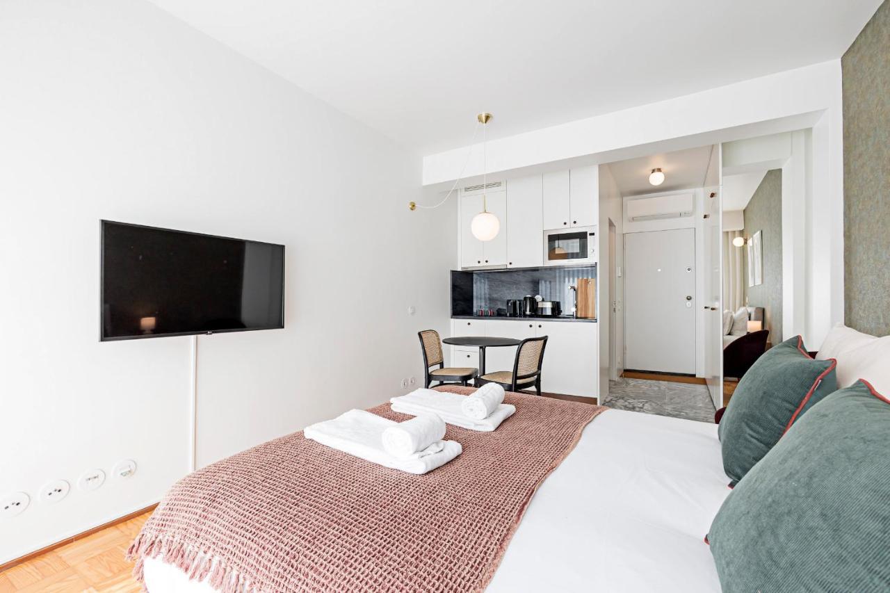 Ceuta Studio Apartments By Lovelystay Порто Екстериор снимка