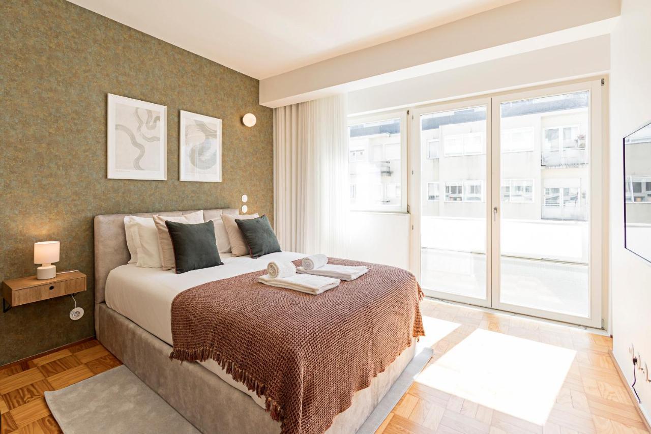 Ceuta Studio Apartments By Lovelystay Порто Екстериор снимка